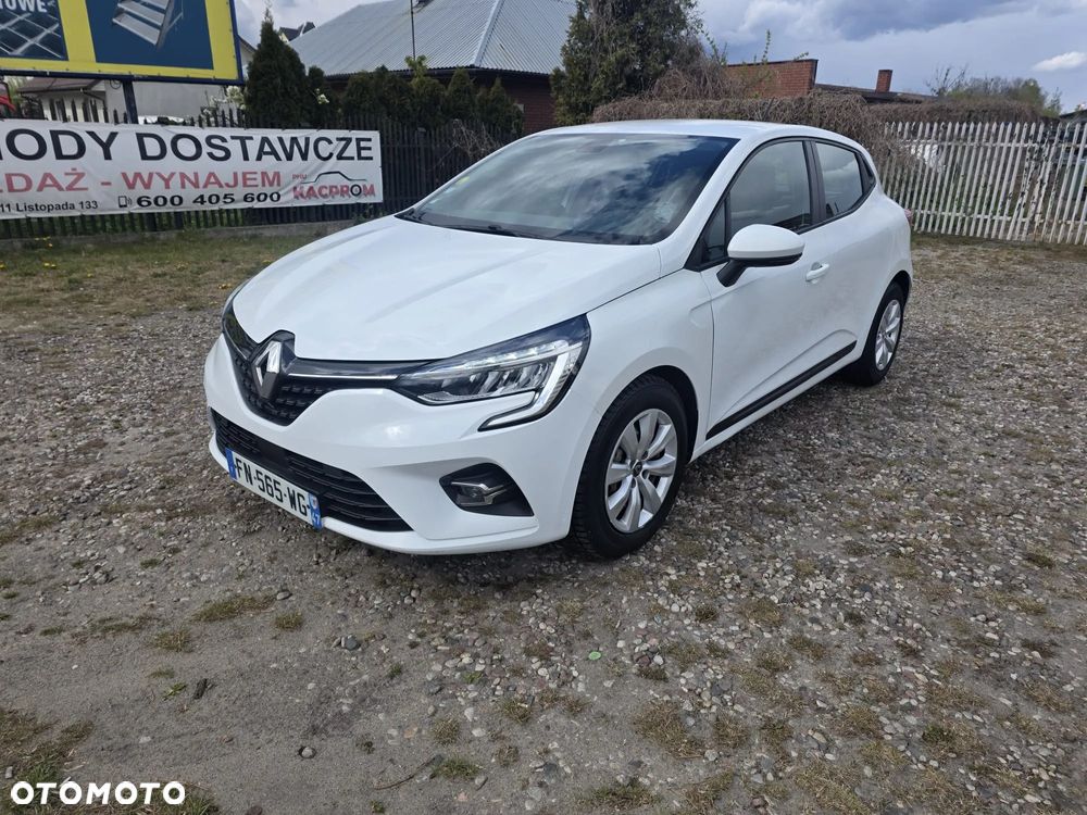Renault Clio - 11