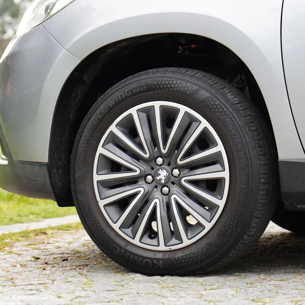 Peugeot 2008 1.4 HDi Active - 42