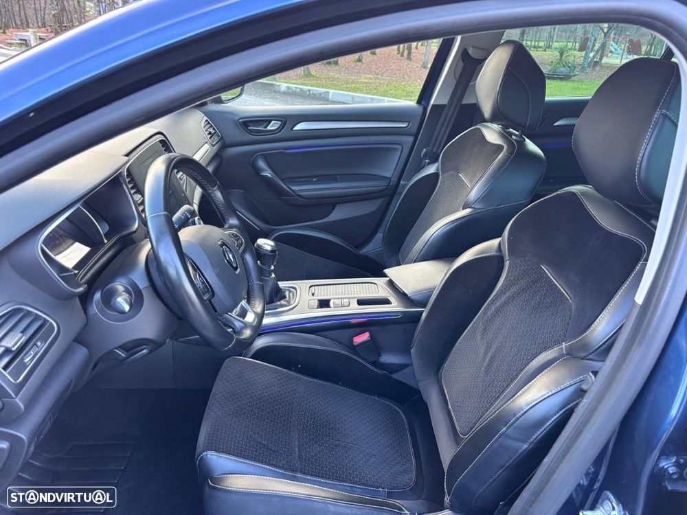 Renault Mégane 1.5 dCi Intens - 11