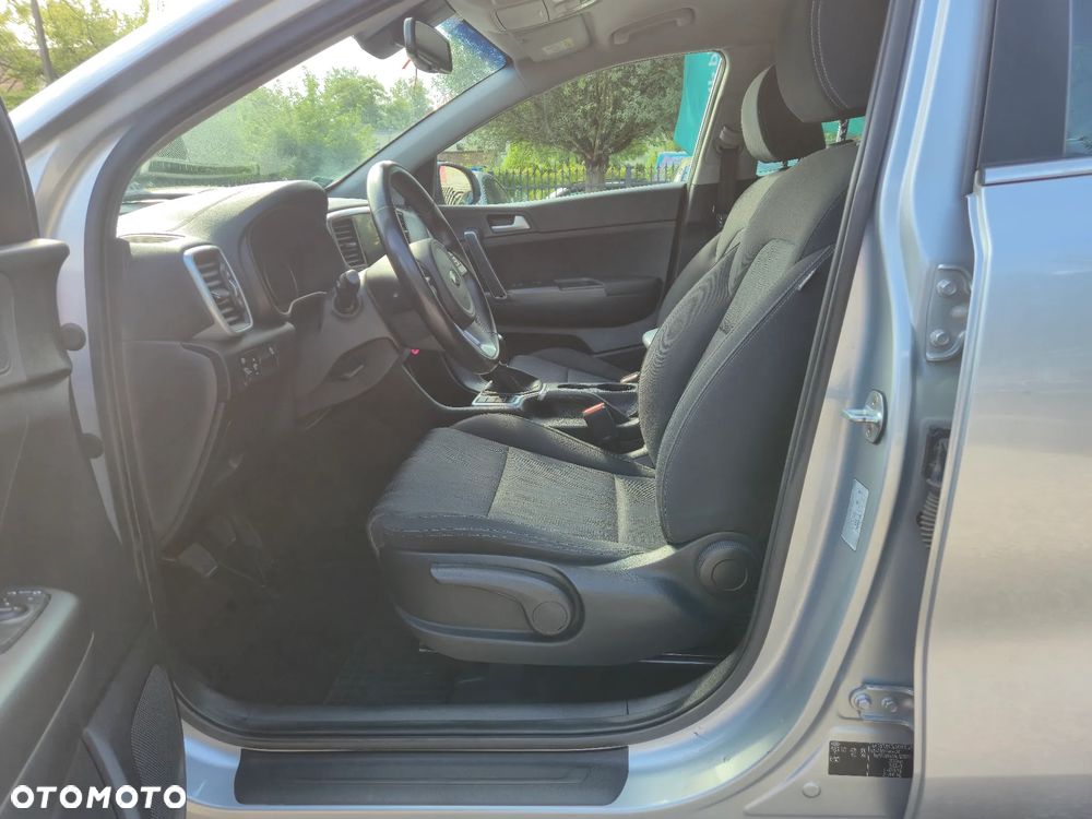 Kia Sportage 1.6 GDI Black Edition 2WD - 14