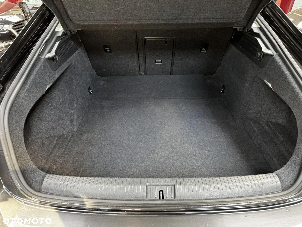 Volkswagen Arteon - 13