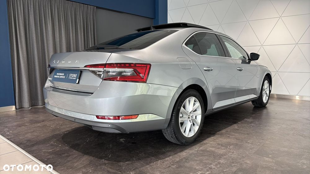 Skoda Superb 1.5 TSI Ambition DSG - 5