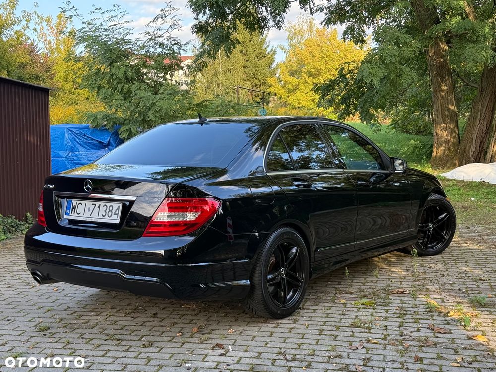 Mercedes-Benz Klasa C 250 CGI Automatik BlueEFFICIENCY SPORT EDITION - 7