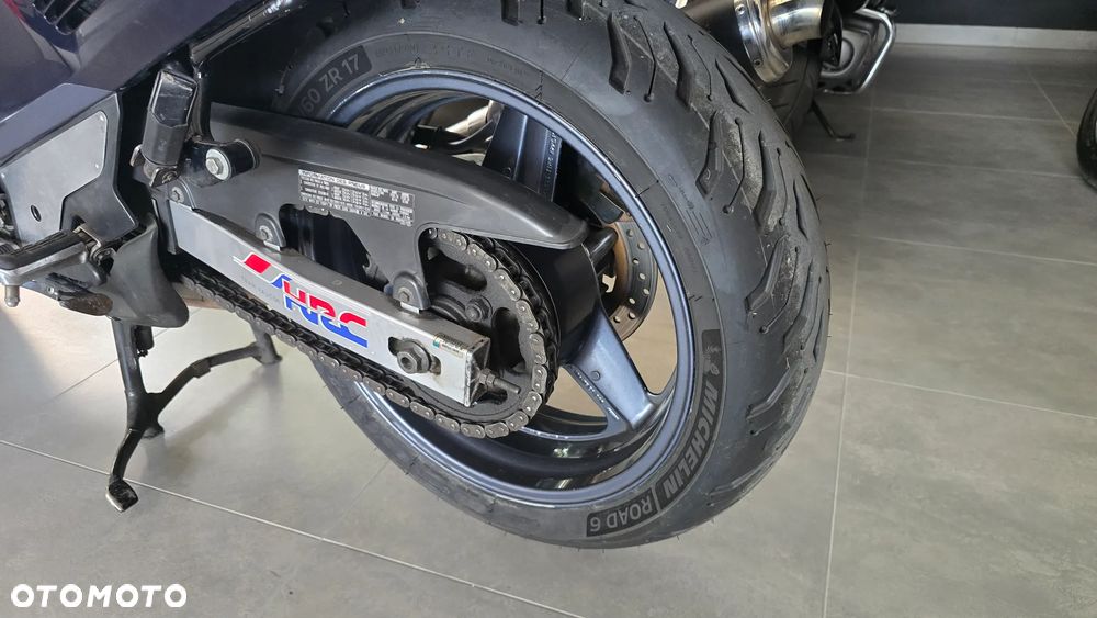 Honda CBR - 15