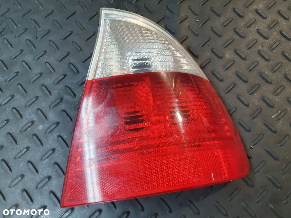 2002R  BMW 3 E46 Lampa tylna 6900474 EUROPA - 1