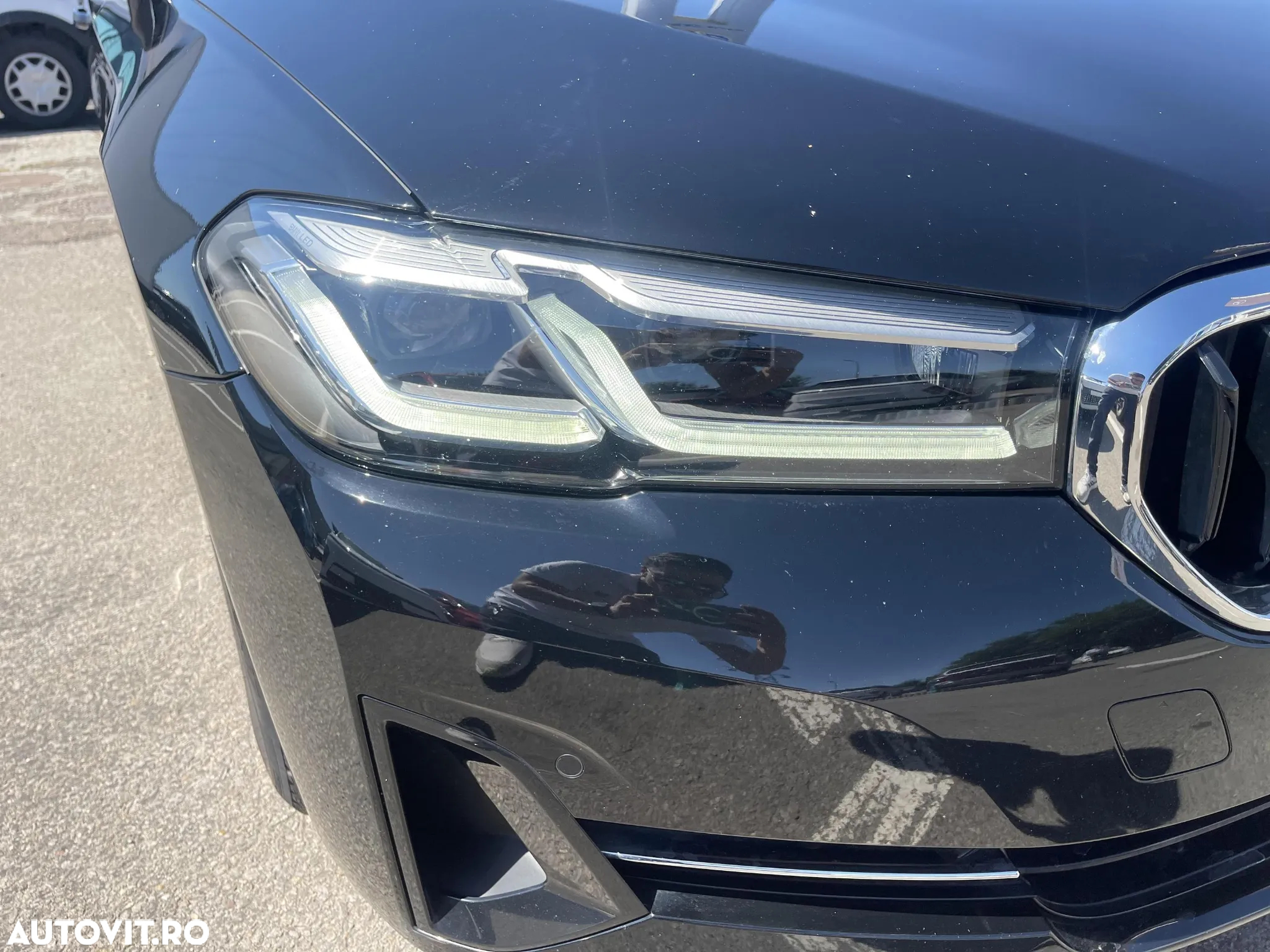 BMW Seria 5 520d xDrive Aut. Luxury Line - 30