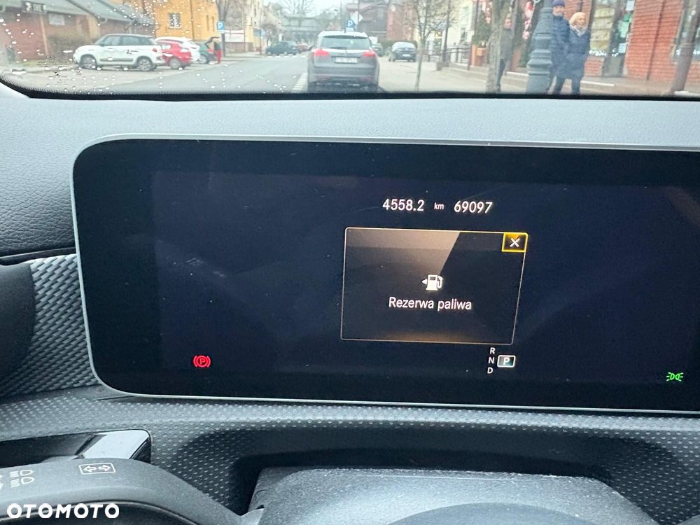 Mercedes-Benz Klasa A 180 d 7G-DCT Edition 19 - 12