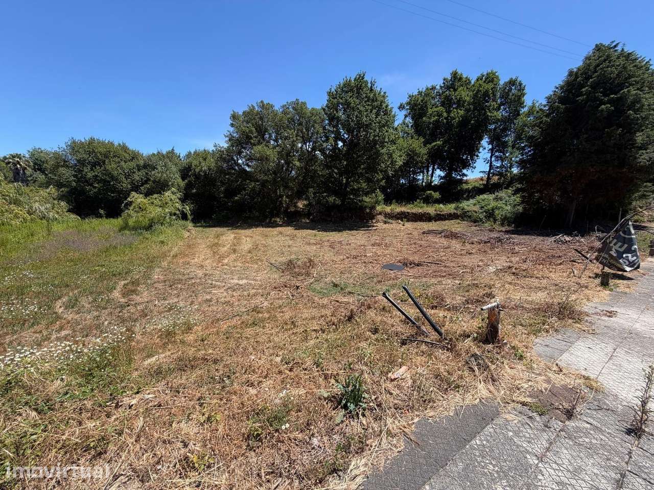 Lote de terreno em Santa Comba Dão com Vista Campestre - Grande imagem: 2/4