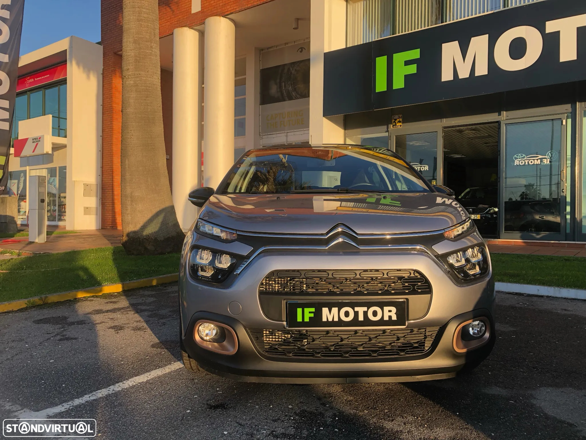 Citroën C3 1.2 PureTech C-Series - 2