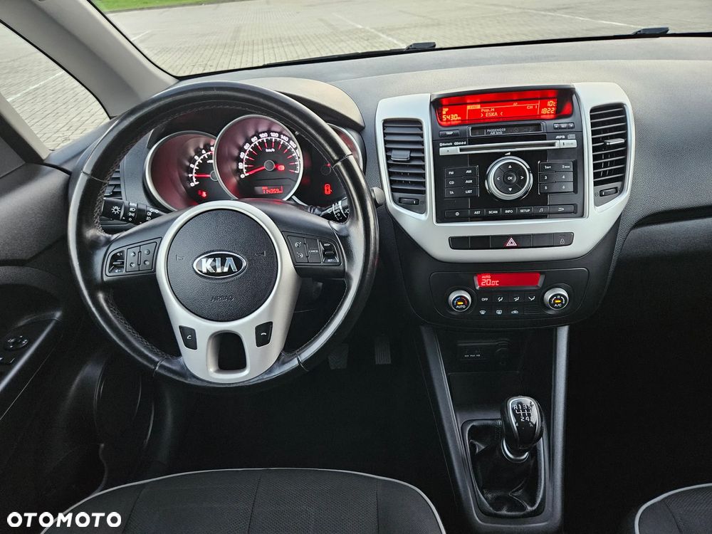 Kia Venga 1.6 CRDi L - 10