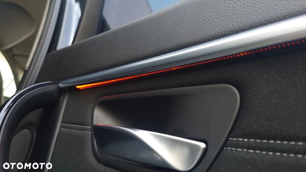 BMW Seria 3 330d Sport Line - 35