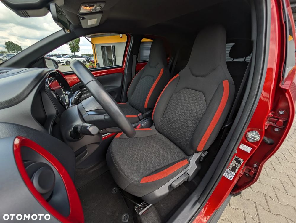 Toyota Aygo X x-shift x-style - 34
