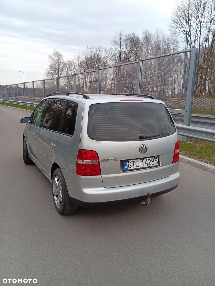 Volkswagen Touran 1.6 Trendline - 2