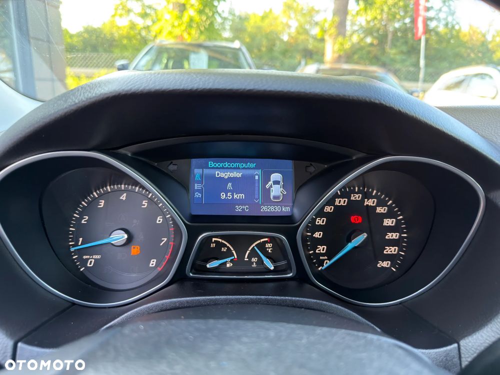 Ford Focus 1.6 Titanium - 17