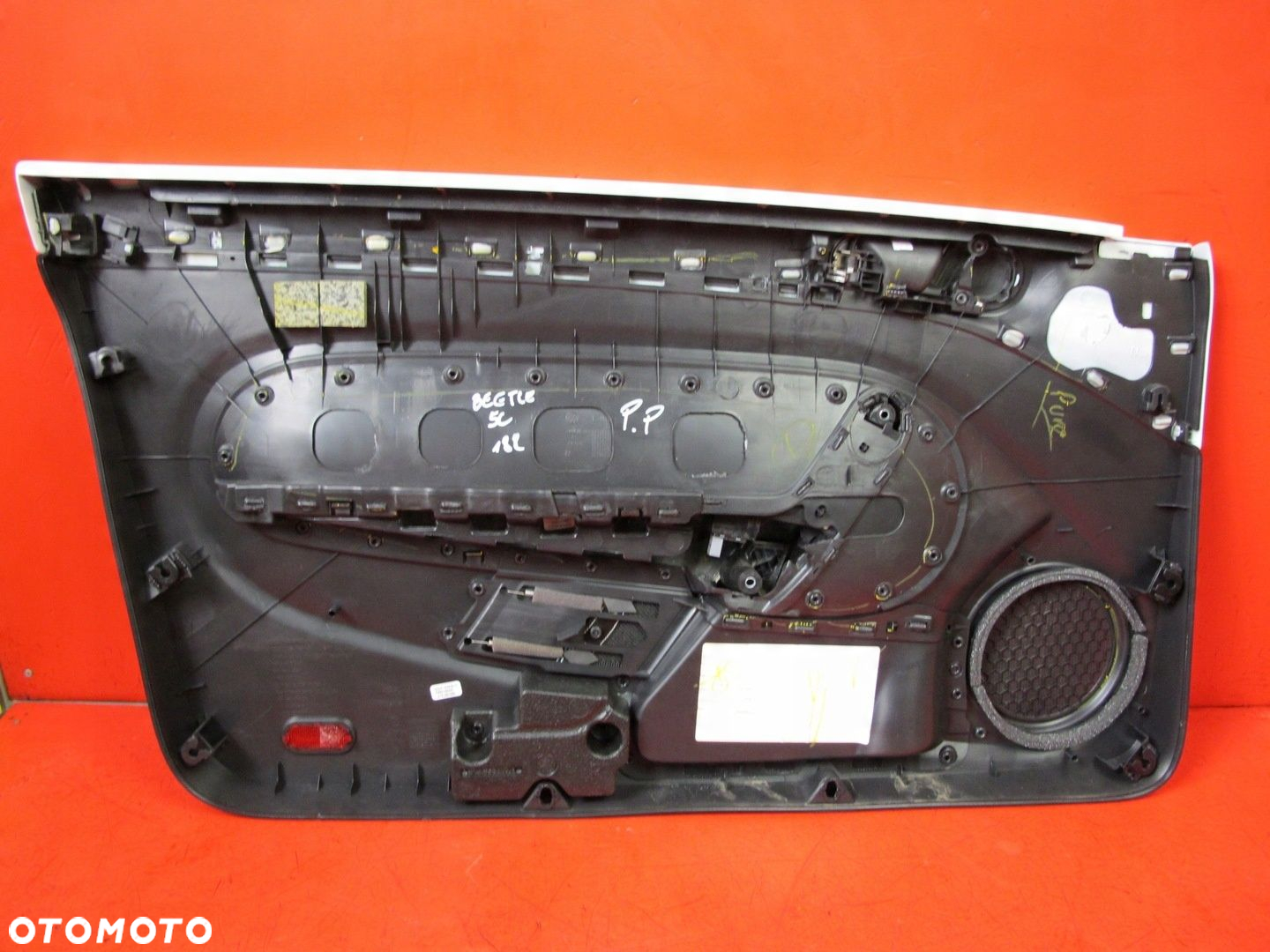 VW BEETLE 5C 11- BOCZEK TAPICERKA DRZWI PRAWA - 5