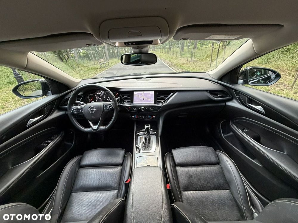 Opel Insignia - 34