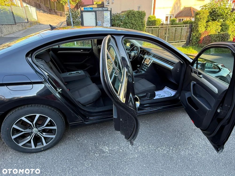 Volkswagen Passat 2.0 TDI BMT Comfortline - 18