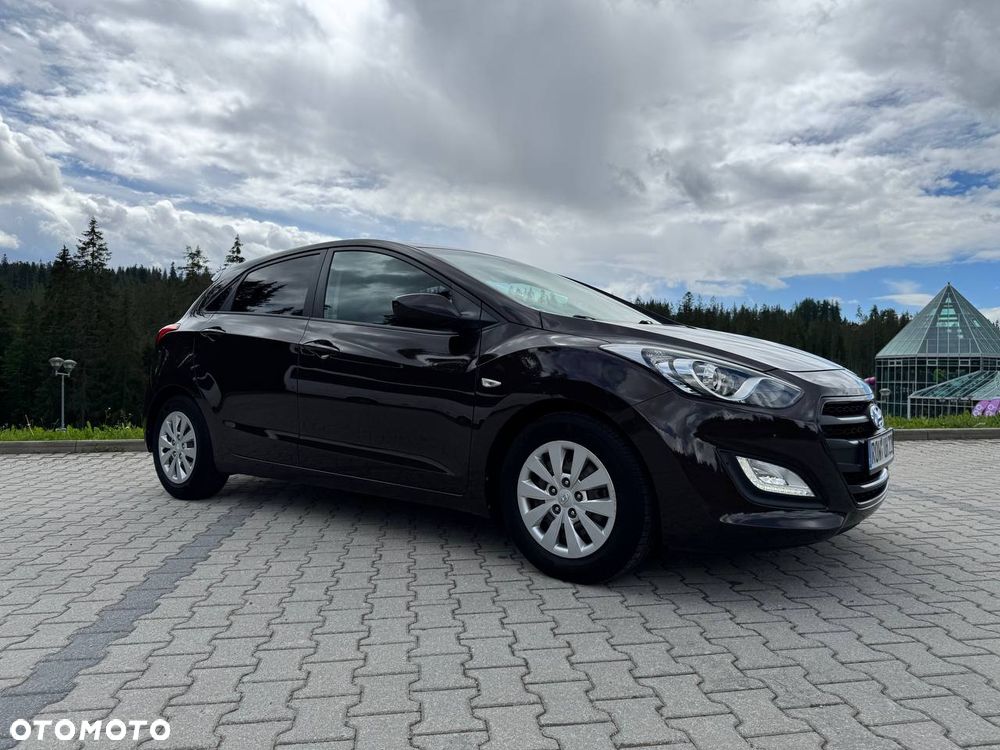 Hyundai i30 blue Kombi 1.4 Classic - 3