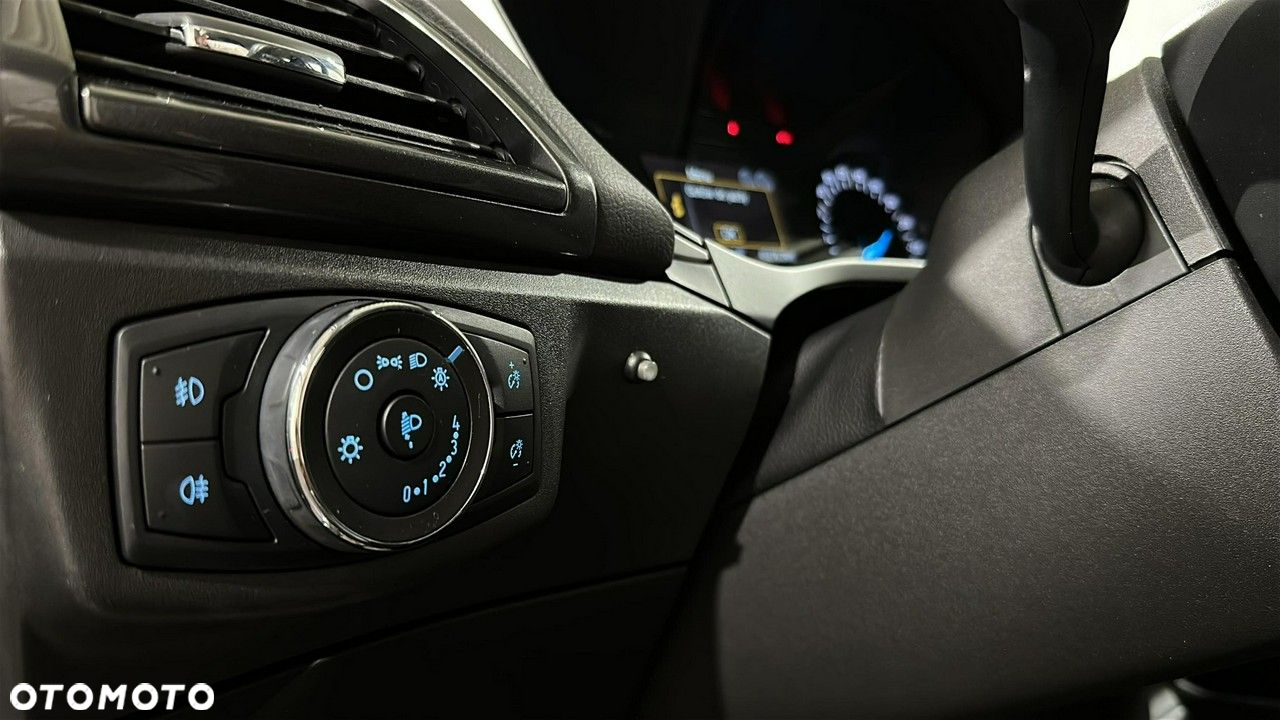 Ford Mondeo - 24