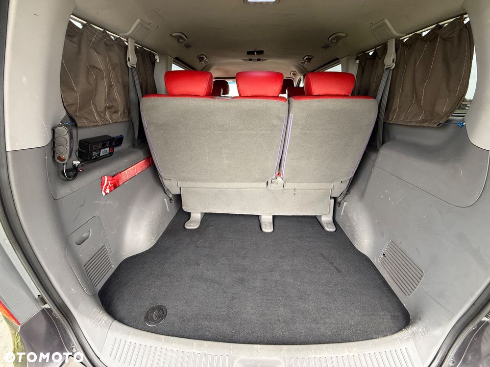 Hyundai H-1 2.5 CRDi Comfort - 24