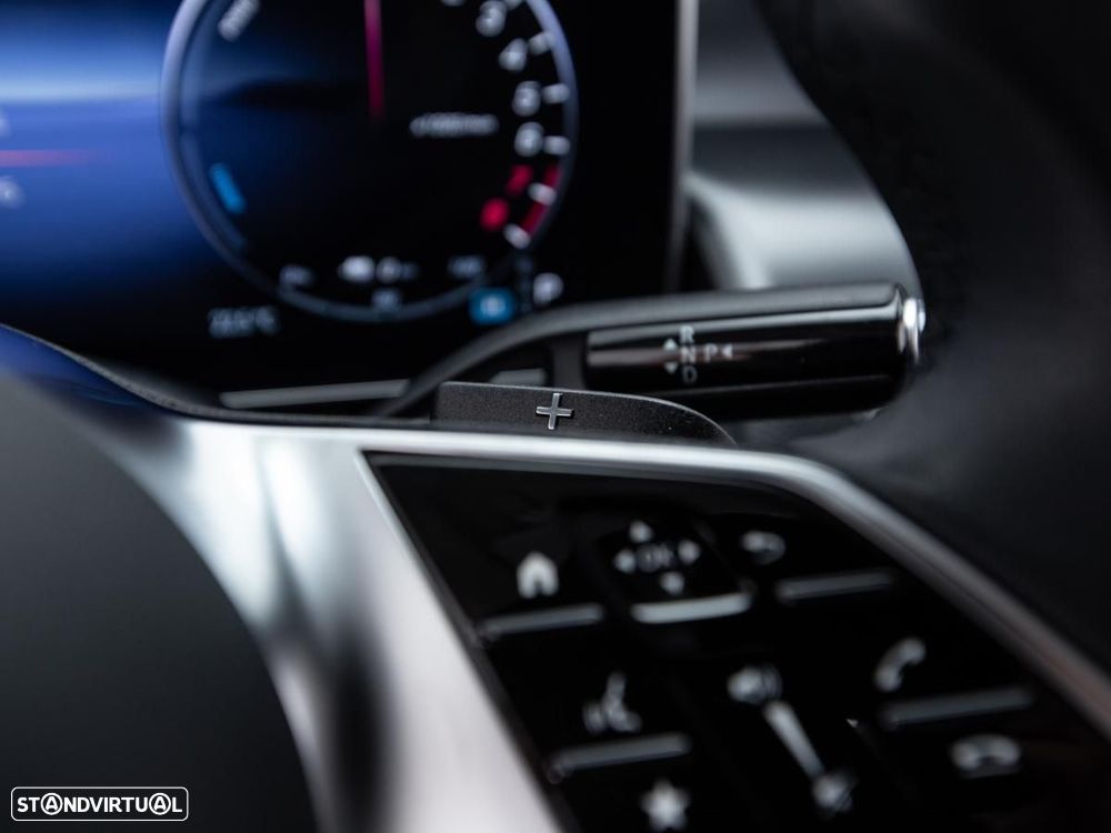 Mercedes-Benz GLC 300 e 4Matic - 22