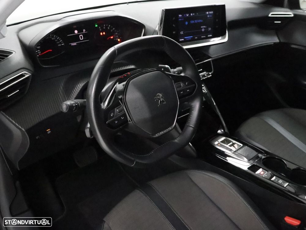 Peugeot 208 1.2 PureTech Allure EAT8 - 12