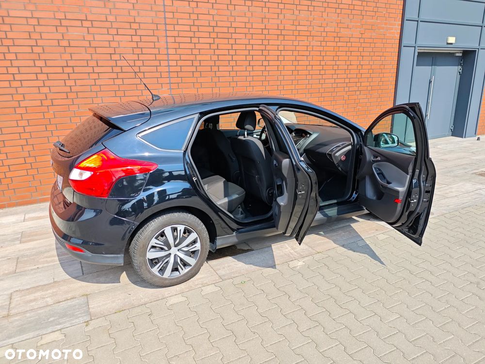 Ford Focus - 21