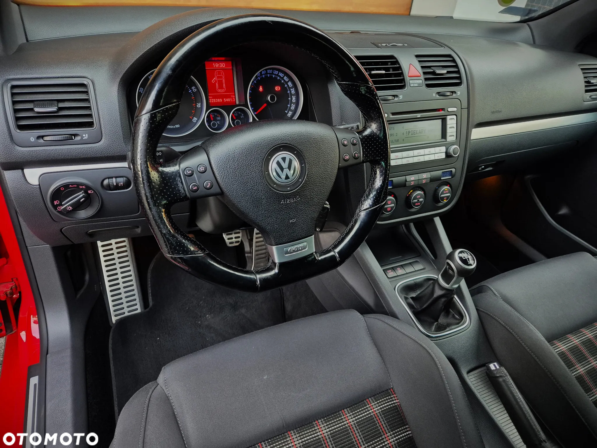 Volkswagen Golf V 2.0 TSI GTI - 6
