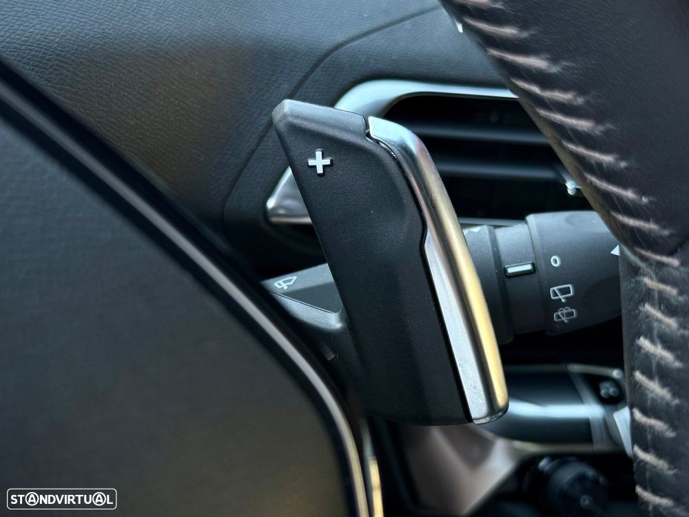 Peugeot 3008 - 12