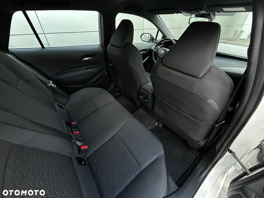 Toyota Corolla - 9