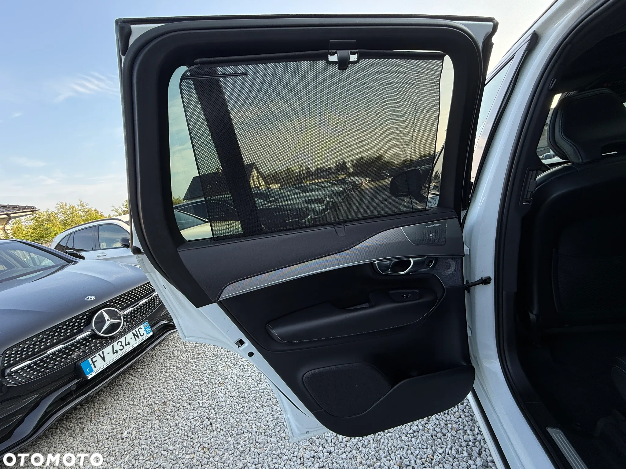Volvo XC 90 T8 AWD Recharge Geartronic RDesign Edition - 28