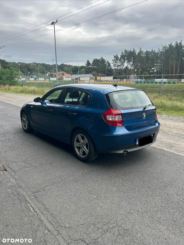 BMW Seria 1 118d - 4