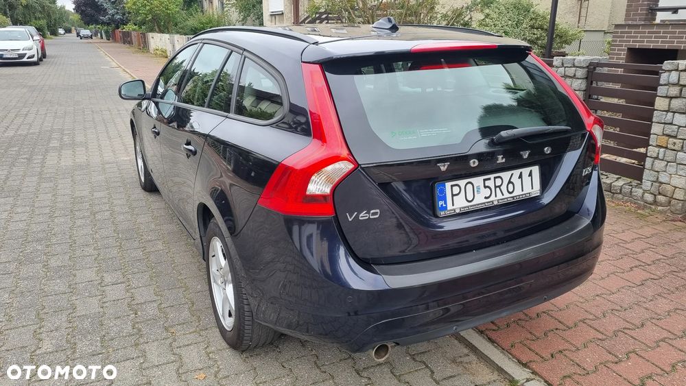 Volvo V60 2016 photo 5