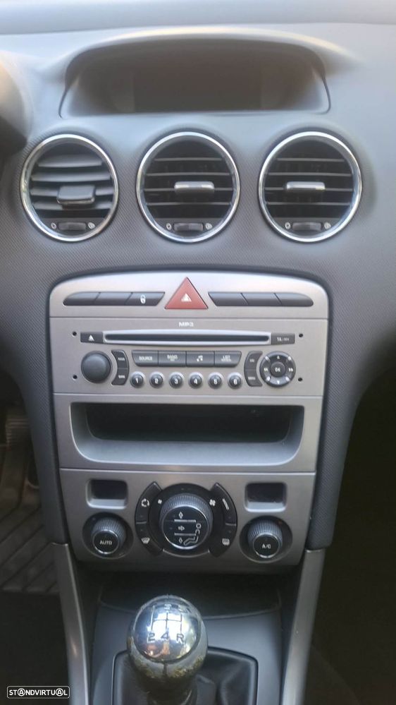 Peugeot 308 1.6 HDi Premium - 22