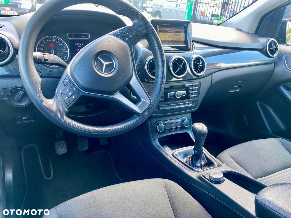 Mercedes-Benz Klasa B 180 CDI - 19