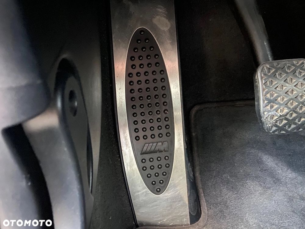 BMW Seria 1 116i - 30