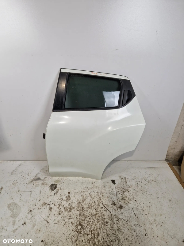 Nissan Juke F15 drzwi lewe tylne tył.