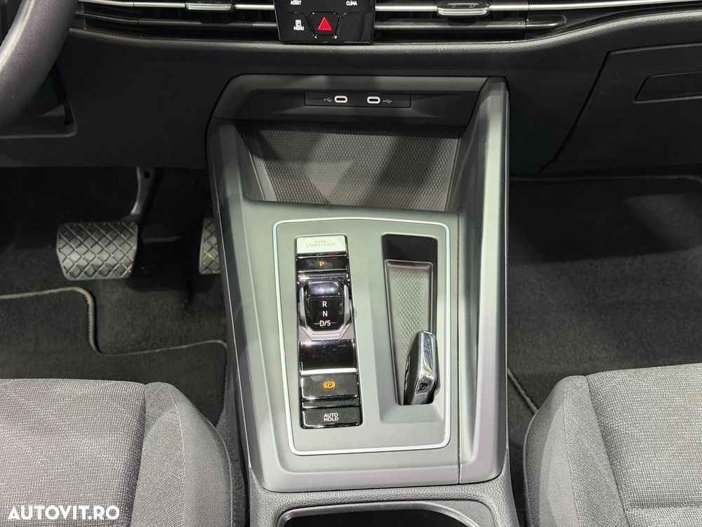 Volkswagen Golf 2.0 TDI SCR DSG Life - 15