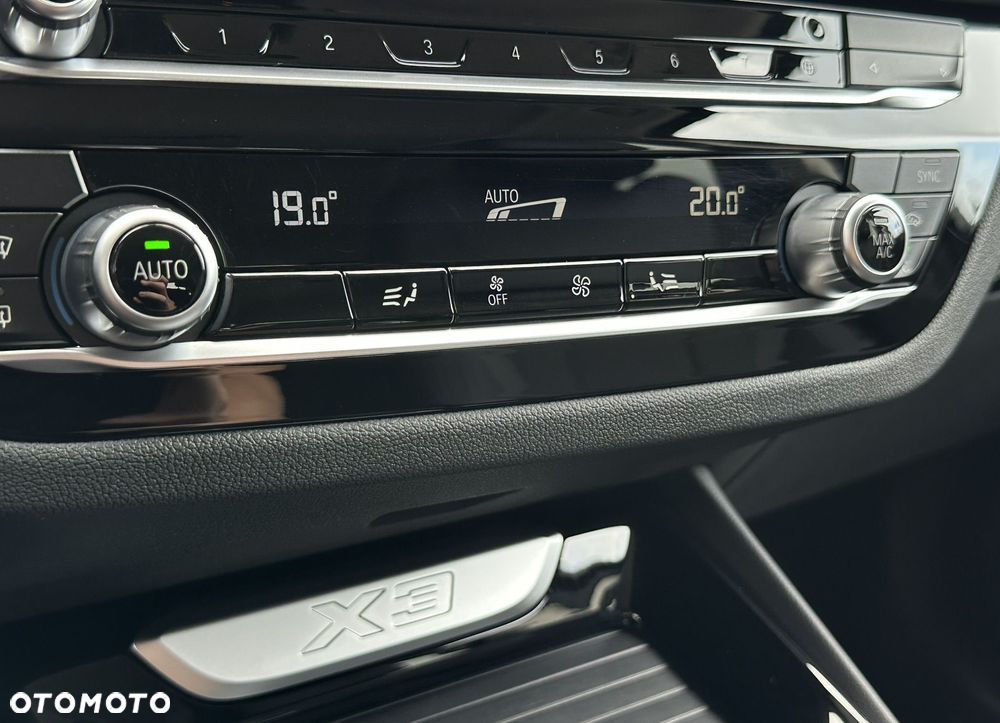 BMW X3 xDrive20i sport - 26