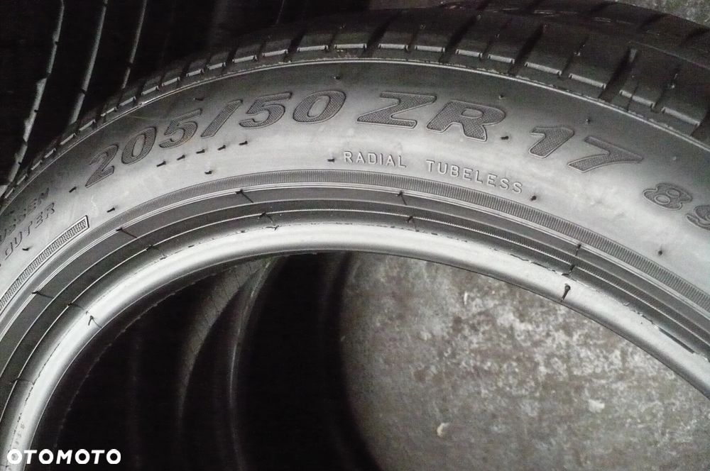 PIRELLI P Zero Rosso 205/50R17 5,9mm 2022 - 2