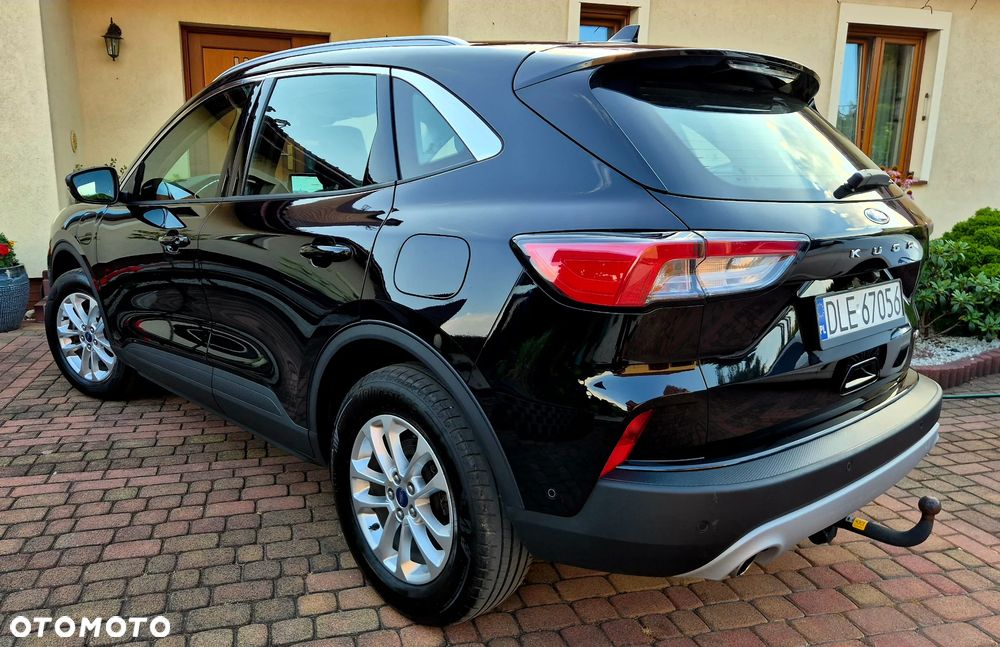Ford Kuga - 10