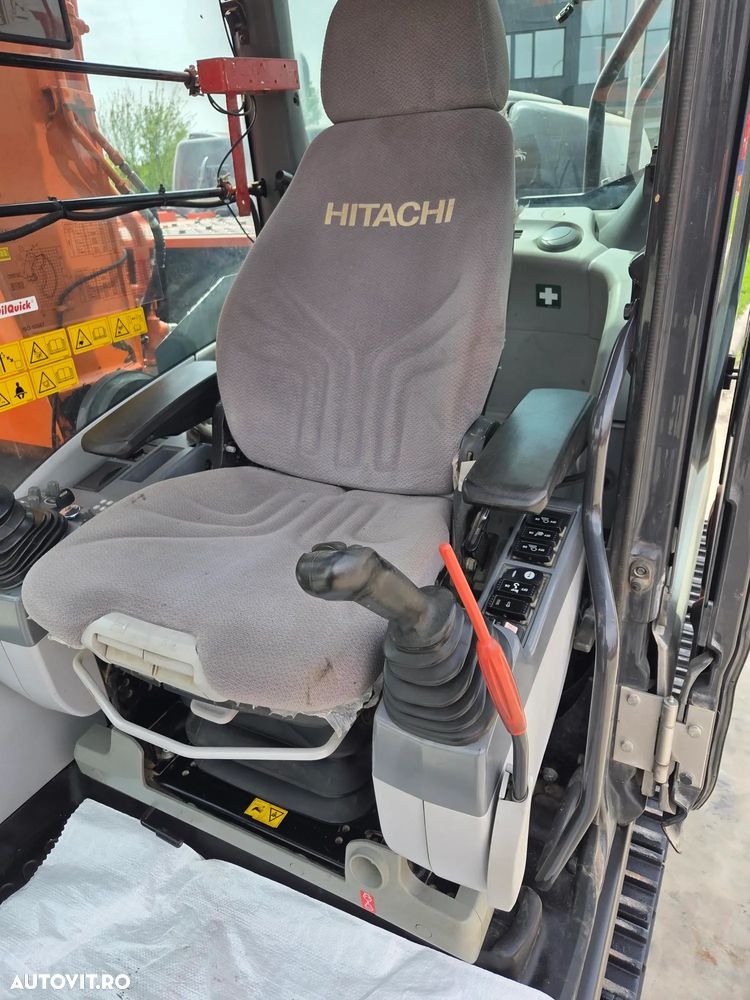 Hitachi ZX250, 6.535h, cupa NOUA 1,55mc, Masa 27,2tone, 2018, INGUST latime 2,99m, adancime sapare 7m, consum mediu 12,6l/h, lant 80% ok doar 620h deplasare, camera spate si laterale, inst picon, inst rotire, Isuzu 173CP, posibil leaasing-PROMOTIE 89.900 EUR - 25