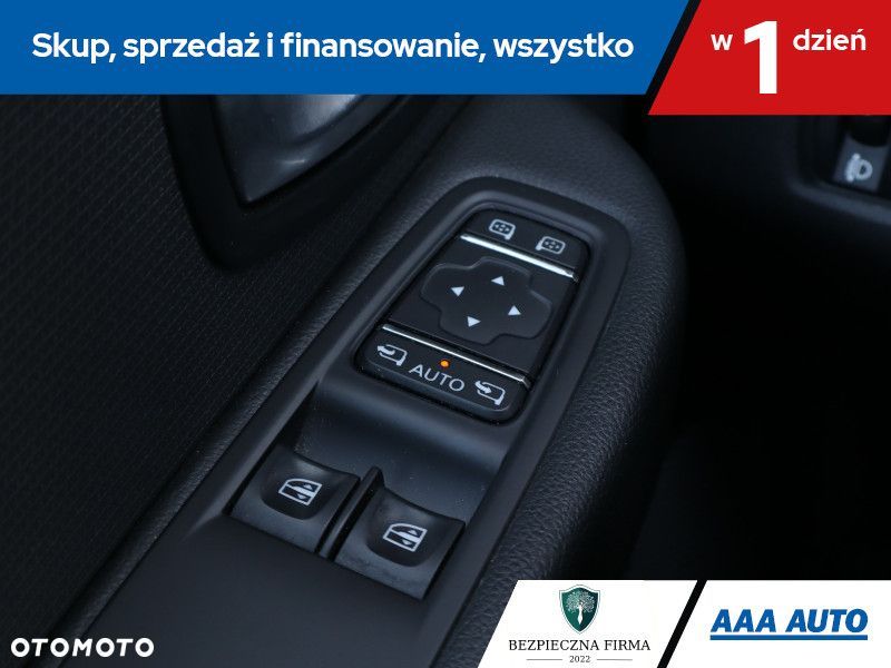 Renault Clio - 18