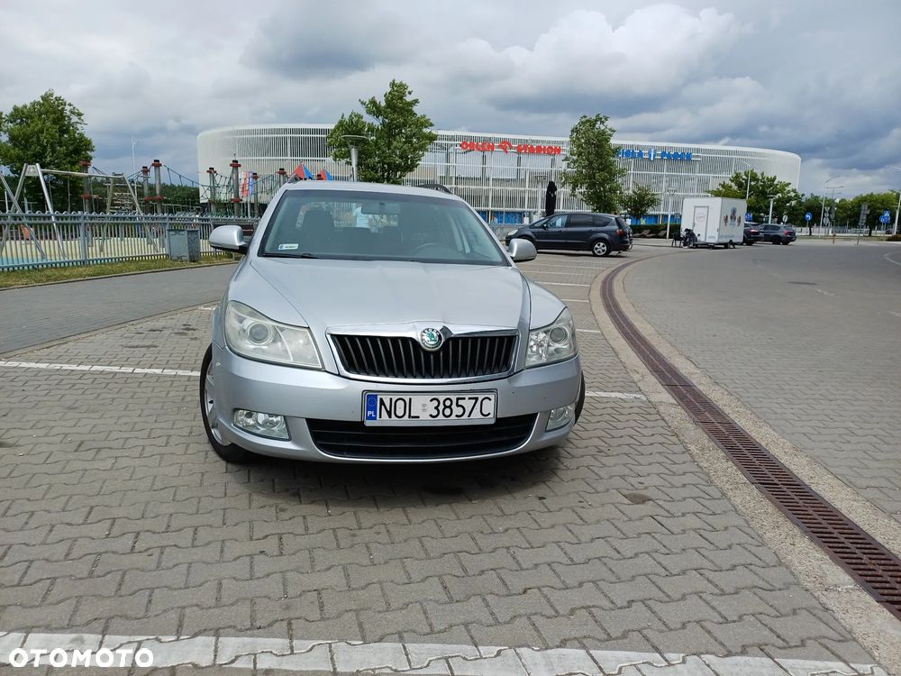 Skoda Octavia 1.8 TSI Family Plus - 2