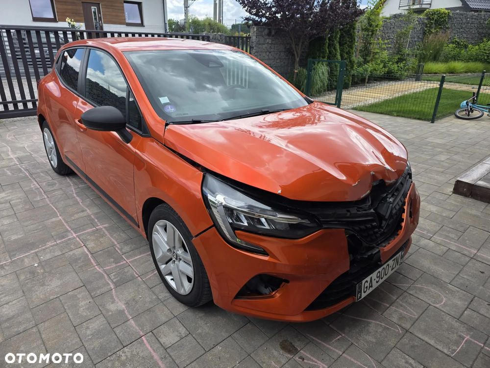 Renault Clio TCe 90 INTENS - 17