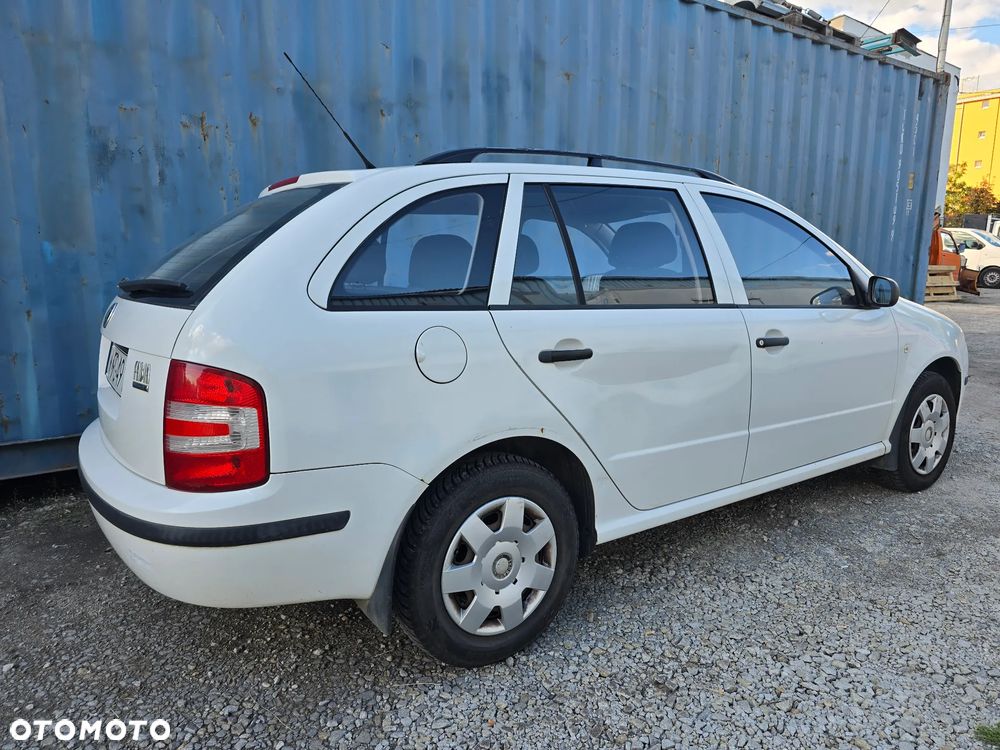 Skoda Fabia - 5