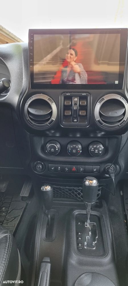 Jeep Wrangler - 26