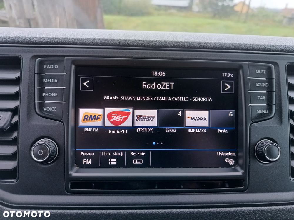 Volkswagen Crafter KONTENER+ winda ZEPRO (750kg) 2.0 diesel 177kM automat 2017 rok - 7