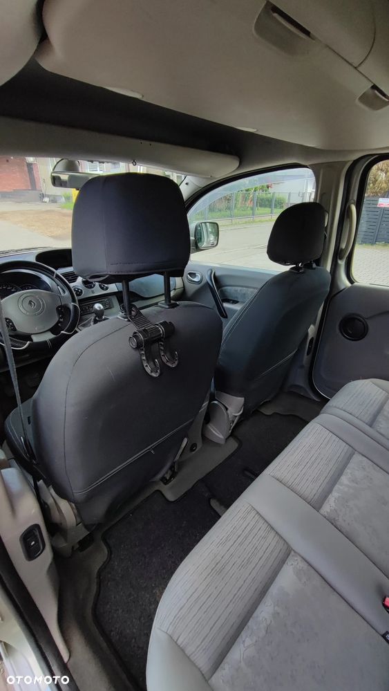 Renault Kangoo 1.5 dCi Privilege Plus - 11