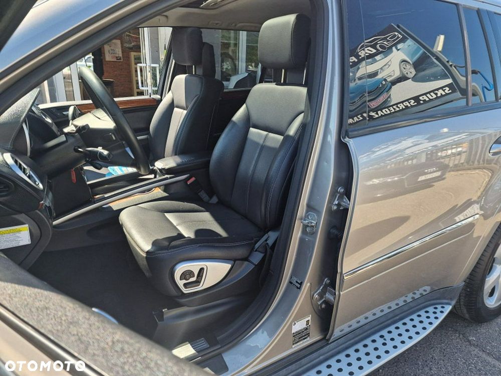 Mercedes-Benz GL - 6